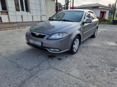 Сүрөт унаа Daewoo Gentra