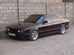 Photo of the vehicle BMW 5 Series