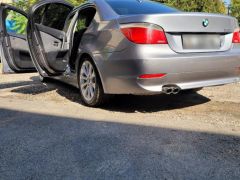 Photo of the vehicle BMW 5 Series