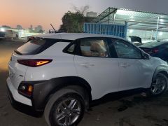 Сүрөт унаа Hyundai Kona