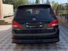 Фото авто Toyota Ipsum