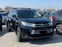 Сүрөт унаа Toyota Highlander