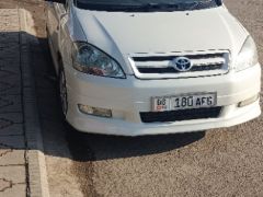 Фото авто Toyota Ipsum