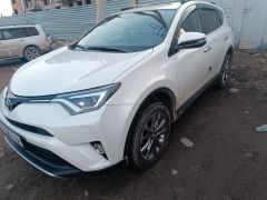 Сүрөт унаа Toyota RAV4