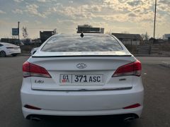 Фото авто Hyundai i40