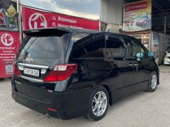 Сүрөт унаа Toyota Alphard