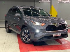 Сүрөт унаа Toyota Highlander