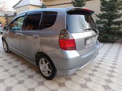 Photo of the vehicle Honda Fit