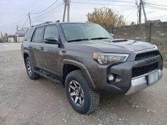 Photo of the vehicle Toyota 4Runner