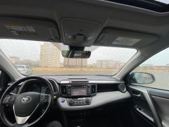 Сүрөт унаа Toyota RAV4