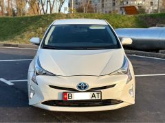 Фото авто Toyota Prius