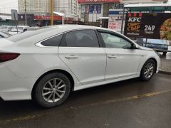 Photo of the vehicle Hyundai Sonata