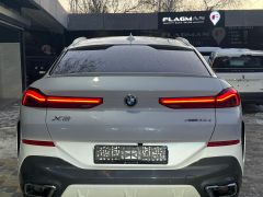 Photo of the vehicle BMW X6