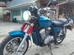 Сүрөт унаа Honda VRX 400