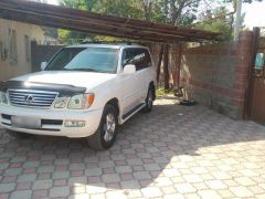 Photo of the vehicle Lexus LX