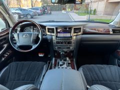 Сүрөт унаа Lexus LX