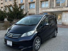 Фото авто Honda Freed