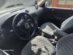 Сүрөт унаа Volkswagen Golf