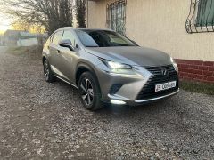 Photo of the vehicle Lexus NX