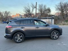 Сүрөт унаа Toyota RAV4