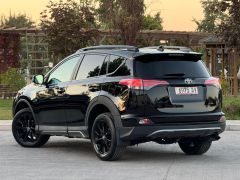 Сүрөт унаа Toyota RAV4