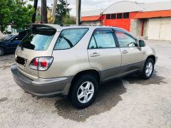 Фото авто Toyota Harrier