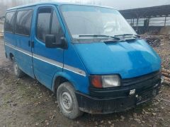 Фото авто Ford Transit