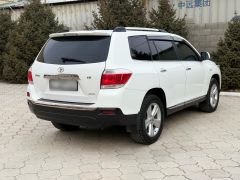 Сүрөт унаа Toyota Highlander