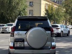 Сүрөт унаа Toyota Land Cruiser Prado