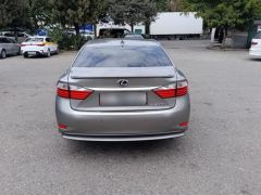 Photo of the vehicle Lexus ES