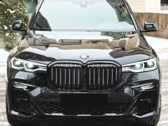 Фото авто BMW X7