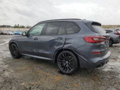 Photo of the vehicle BMW X5