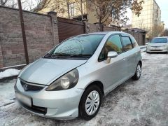 Photo of the vehicle Honda Fit