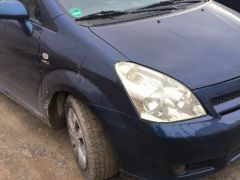 Сүрөт унаа Toyota Corolla Verso