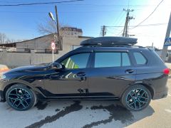 Сүрөт унаа BMW X7