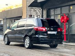 Сүрөт унаа Toyota Sienna