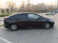 Сүрөт унаа Toyota Prius