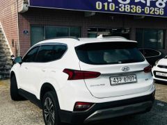 Сүрөт унаа Hyundai Santa Fe