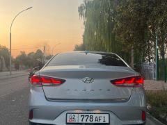 Сүрөт унаа Hyundai Sonata