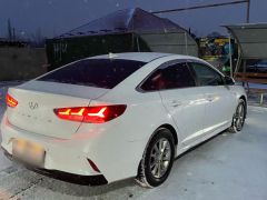 Photo of the vehicle Hyundai Sonata