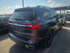 Сүрөт унаа BMW X7