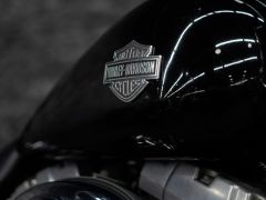 Фото авто Harley-Davidson Dyna Glide Custom