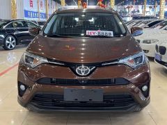 Сүрөт унаа Toyota RAV4