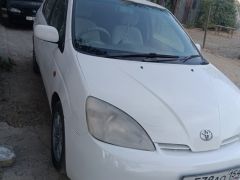 Фото авто Toyota Prius