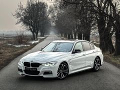 Photo of the vehicle BMW 3 Series