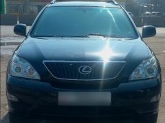 Photo of the vehicle Lexus RX