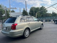 Фото авто Toyota Avensis