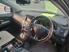 Сүрөт унаа Toyota Harrier