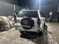 Фото авто Toyota RAV4