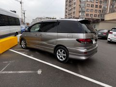 Фото авто Toyota Estima